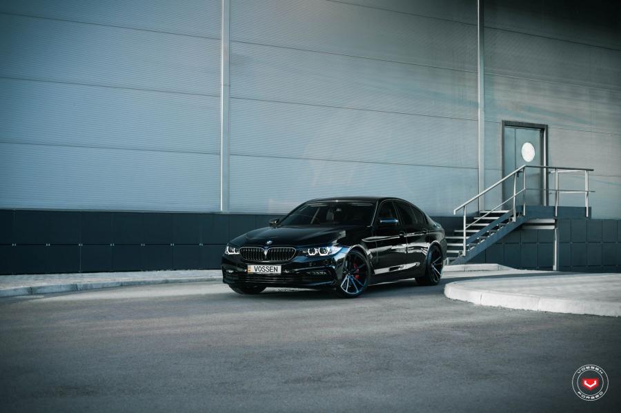  BMW 5-Series on Vossen Wheels (CG-203) 2017 года  (фото 2 из 20)